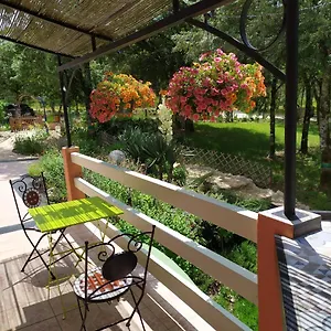 https://le-mas-de-balmes.midi-pyreneeshotels.com